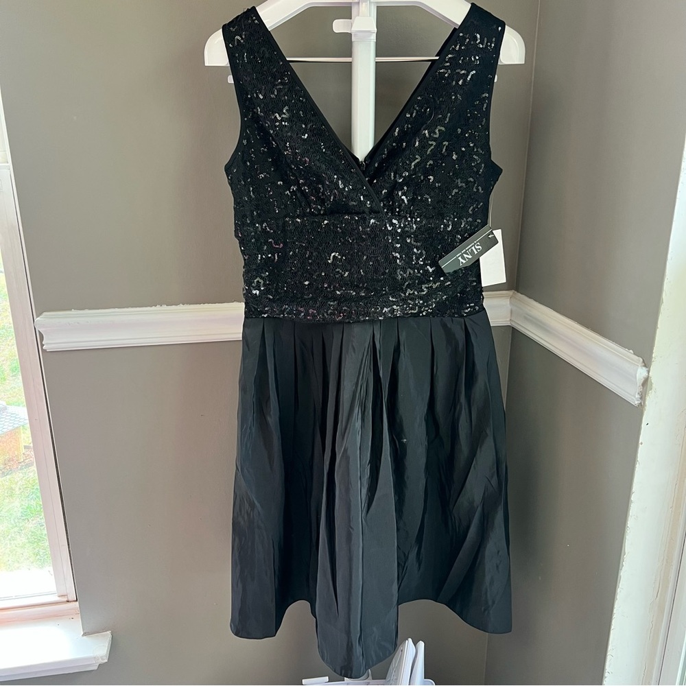 SLNY Fashion Dress